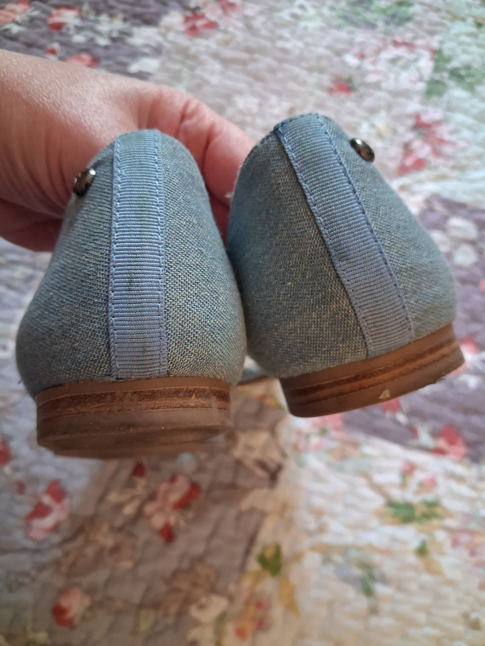 Simply Vera Wang Size 7 Embellished Denim Pointed Toe Flats - Blue - Picture 4 of 7